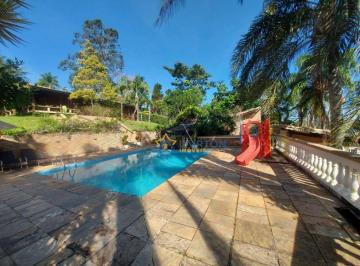 176c02acb51886489907e6a5eb520d258f90c11d · Chácara Espaçosa à Venda em Rio Abaixo, Atibaia/SP - 3.000 m² de Terreno