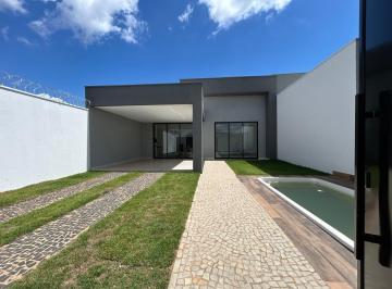 Casa · 140m² · 3 Quartos · 2 Vagas · Casa com 3 quartos à venda no Bairro Novo Mundo - Uberlândia/MG