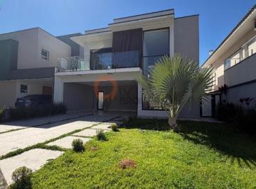 CONDOMINIO BELLA CITTA VILLAGIO · Alto Padrão Sobrado em Condomínio Casa de 3 suítes com piscina e segurança em Mogi das Cruzes-SP Con