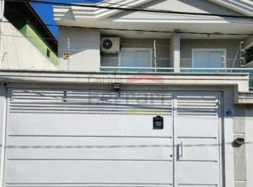Casa · 103m² · 3 Quartos · 2 Vagas · Sobrado na Vila Mazzei, com 2 quartos e 2 vagas de garagem