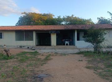 Casa de 4 quartos, Martins · MORAR NA SERRA DE MARTINS É PRA QUEM AMA A NATUREZA E O CLIMA FRIO DA SERRA. 