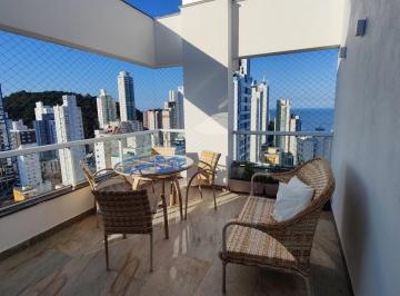 Apartamento · 236m² · 3 Quartos · 2 Vagas · Excelente Cobertura Duplex no Bairro Pioneiros!