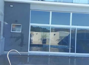 Casa · 222m² · 3 Quartos · 2 Vagas · Casa à venda com 3 Suítes no Condomínio Euroville II em Bragança Paulista-SP