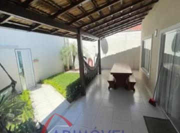 Foto 01 · Casa Linear na Praia de Carapebus! Com 3 Quartos, 2 Suítes, 3 Vagas, 162m².