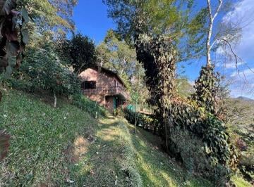 686143c30a56a9832b2cce99092a231fa73282dc · Casa 3 quartos com 2.634m de terreno no bairro de Albuquerque | Valor: R$ 750.000,00