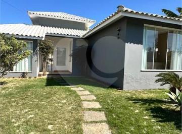 Área de Serviço · Casa com 3 quartos à venda em Marina - RJ