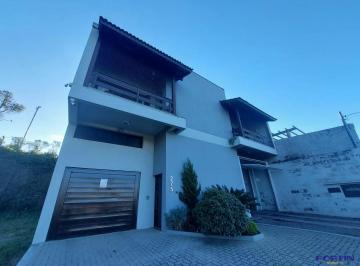 Casa · 298m² · 3 Quartos · 2 Vagas · Casa à venda em Ana Rech, Caxias do Sul - Mobiliada e equipada