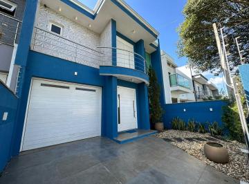 Casa · 175m² · 3 Quartos · 3 Vagas · Casa 175,95m² à venda por R$ 990.000,00 3(três) Dormitórios, Sendo 1(uma) Suíte - Canoas/RS