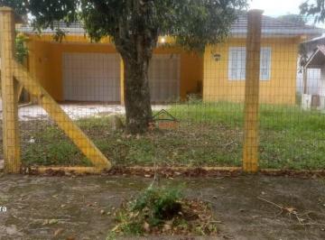 Casa · 145m² · 4 Quartos · Casa à venda em Arroio do Sal com 4 ou mais dormitórios e pátio
