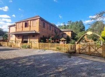 Comercial · 800m² · 4 Quartos · Espaço Comercial à venda em Farroupilha - com restaurante completo e um lindo Garden.