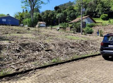Terreno · 360m² · Belo terreno de esquina com 360 m² em Picada Café na Serra Gaúcha