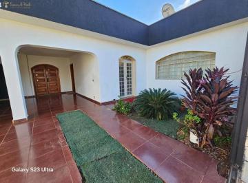 Casa · 213m² · 4 Quartos · 4 Vagas · Casa a Venda em Uberaba #Olinda