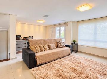 Casa · 198m² · 3 Quartos · 2 Vagas · Sobrado | 03 dormitórios | Colina Sorriso