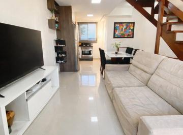 Casa · 85m² · 2 Quartos · 2 Vagas · 
                                Sobrado no bairro Bela Vista
                            
