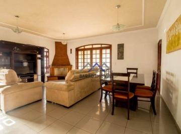01cebc98c46bdf973a3e3698087d92d799f16999 · Excelente casa térrea    no Parque Centenário – Jundiaí