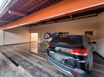 Garagem · Casa à venda no bairro Setor Sul - Ituiutaba/MG