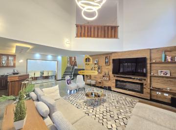 Casa · 600m² · 5 Quartos · 6 Vagas · CASA ALTO PADRÃO COM PISCINA PRIVATIVA