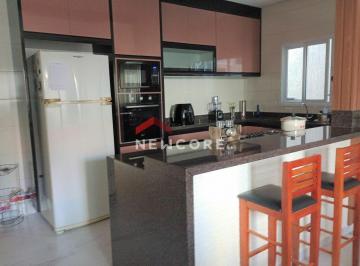 Casa · 84m² · 2 Quartos · 2 Vagas · Casa em Rua Arezzo - Residencial Santa Paula - Jacareí/SP