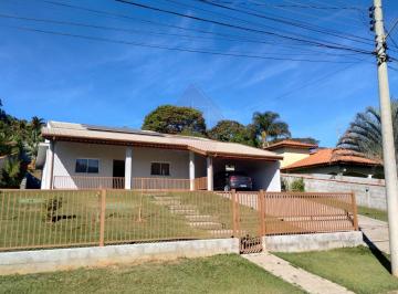 Foto 01 · CASA COM 3 SUITES, SALAS E COZINHA CONJUGADAS, PISCINA E 2 VAGAS COBERTAS NO PARQUE SÃO GABRIEL