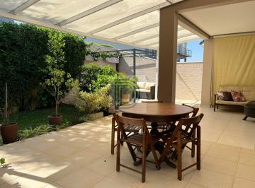 Casa · 240m² · 4 Quartos · 4 Vagas · CONDOMÍNIO FECHADO - 4 SUÍTES, 5 VAGAS DE GARAGEM - COTIA