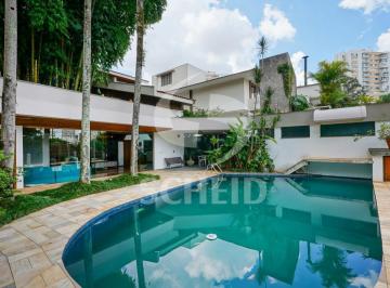 Casa · 700m² · 4 Quartos · 6 Vagas · Casa em rua fechada com segurança a venda!