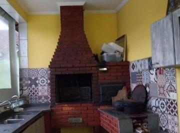 Foto 01 · Casa à venda em Belas Artes, Itanhaém-SP: 3 quartos, 2 suítes, 1 sala, 1 banheiro, 5 vagas, 400m²!