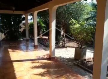 Casa de 4 quartos, Catanduva · Casa no Jardim Amêndola com 03 Dormitórios