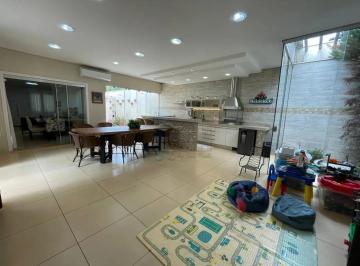 Casa · 173m² · 3 Quartos · 2 Vagas · Casa de 205m² com 03 quartos à venda em condomínio - Evidence