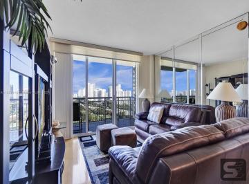 Apartamento de 2 quartos, Estados Unidos · Vista Incrível em Aventura, Miami | Apartamento Sofisticado