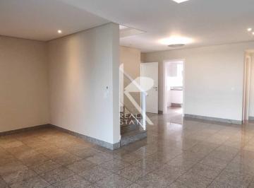 Apartamento de 4 quartos, Brasília · Apartamento 4 quartos na Asa Norte para locação
