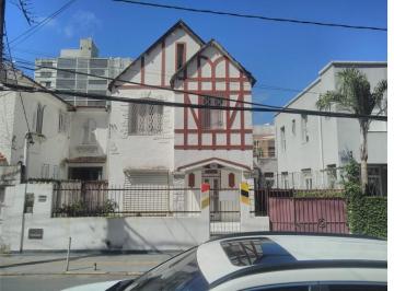 Casa de 3 quartos, Salvador · Casa na Barra, perto das praias, Shopping Barra, Hospital Português, áreas de turismo