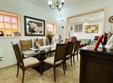 11668_i3b75Cieq198W3Tr7J2rQ_11668669e58f5347bf.jpg · Casa à venda - no Centro