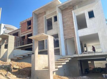 31668193_g.jpg ·
Sobrado à venda no bairro Santa Catarina!