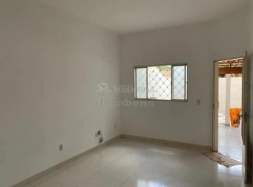 Casa · 225m² · 2 Quartos · 4 Vagas · Casa com 2 dormitórios localizada no bairro Santa Terezinha II em Cedral.