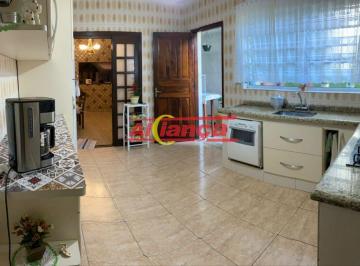 Casa · 243m² · 4 Quartos · SOBRADO EM JARDIM VILA GALVAO