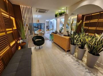 Casa · 217m² · 5 Quartos · 3 Vagas · Casa Triplex á venda no Bairro República
