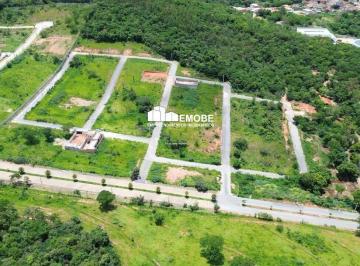 Terreno · 300m² · Lote com 300 m² com ótima localização