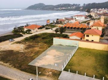 Terreno · 375m² · Terreno em Itapirubá – Perto da Praia