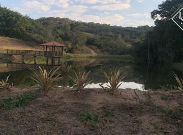 Rural · 30ha · 1 Quarto · Fazenda de 30 hectares em Oliveira-MG, Toda formada, 5 represas e varias nascentes,