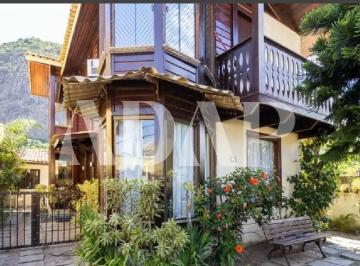 Foto 01 · Casa em Condomínio de Luxo em Vargem Pequena, Rio de Janeiro-RJ: 3 Quartos, 1 Suíte, 4 Banheiros - I