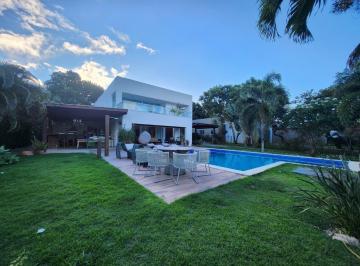 Casa de 5 quartos, Camaçari · Casa amplo terreno em Busca Vida!