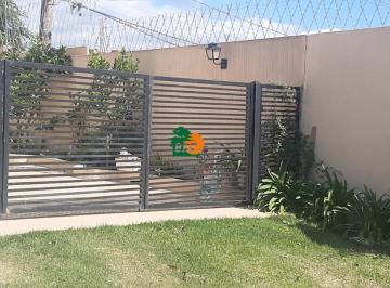 Foto 01 · Casa em Condominio, Bairro do Cambará, São Roque, SP