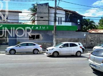 Foto 01 · Casa comercial,  na Av. Praia de Itapoan,  com 657 m² de terreno.