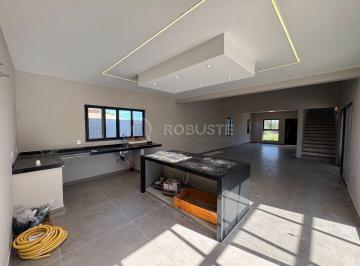 Casa · 335m² · 4 Quartos · 4 Vagas · Casa de alto padrao com 4 suites no Condominio da Sociedade Hipica de Botucatu FASE FINAL DE ACABAME