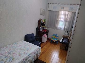 Casa · 156m² · 3 Quartos · 2 Vagas · Sobrado com 3 dorms, Centro, São Vicente - R$ 700 mil, Cod: 5123