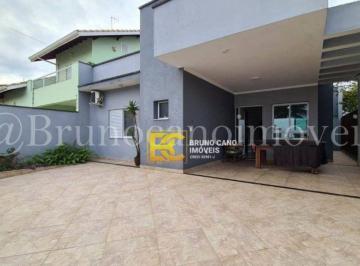 a73c84abea4920cf361bae3b73015ae7f7b81170 · Casa Térrea a 200m do Mar – Conforto e Lazer