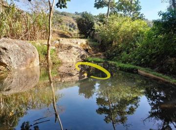 ad11944fa0467a308f032ddbadafe15af2bf58df · Chácara Térrea com Lago, Nascente e pequeno Riacho nos fundos - R$ 350.000 - Vargem Grande Paulista/