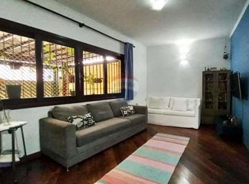 Casa de 3 quartos, São Paulo · Casa com três quartos à venda perto do metrô Conceição
