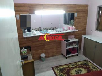Casa · 200m² · 4 Quartos · 2 Vagas · Casa na Região do São João - Guarulhos