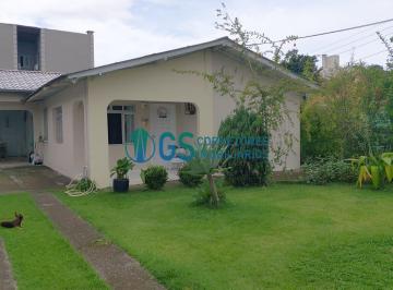 Casa · 201m² · 3 Quartos · 1 Vaga · Casa de Alvenaria Semi-Mobiliada em Localização Privilegiada em São José/SC, com 3 Quartos, 2 Cozinh